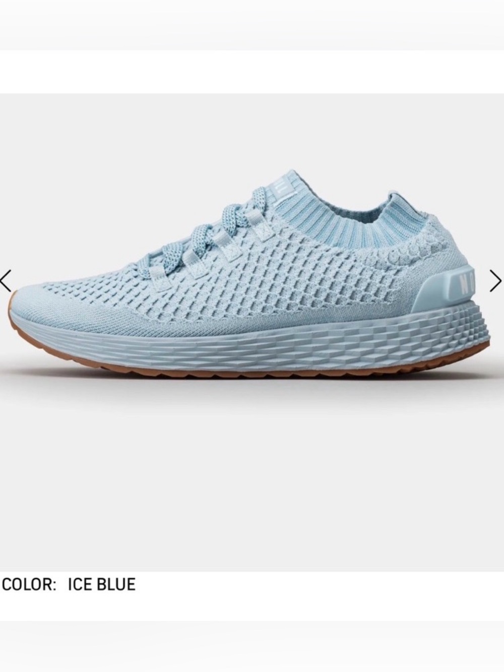 EUC NOBULL Ice Blue runners, sz 6